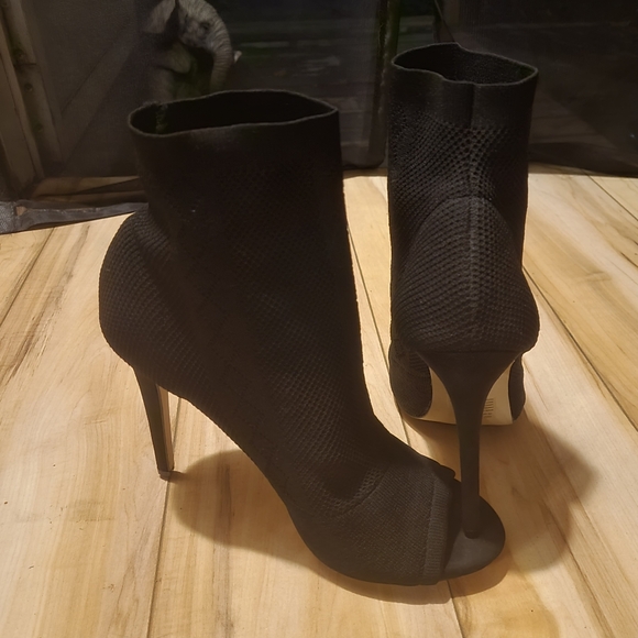 NWOT Anka Ankle Knit Booties In Black Heels - Picture 12 of 16